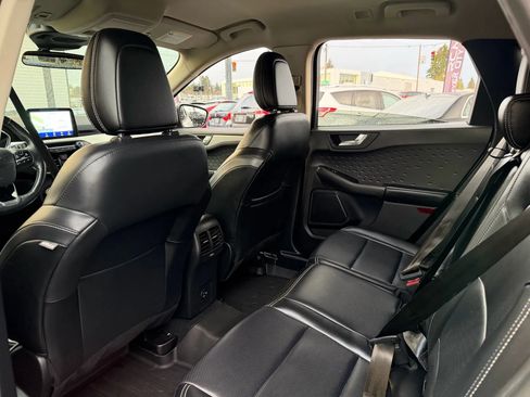 Used 2020 Ford Escape SEL image 19