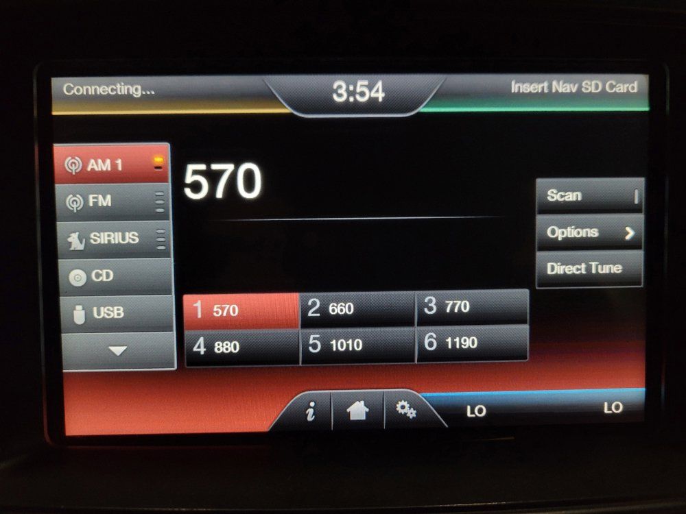Used 2016 Ford Explorer XLT w/ Equipment Group 202A AWD/4WD image 25