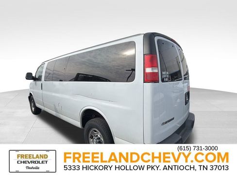 Used 2019 Chevrolet Express 3500 LT w/ LT Preferred Equipment Group image 3