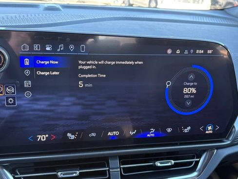 New 2026 Chevrolet Equinox EV LT w/ Comfort Package image 37