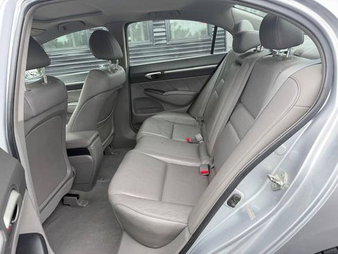 Used 2010 Honda Civic EX-L image 9