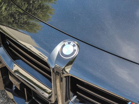 Used 2023 BMW M2 RWD image 12