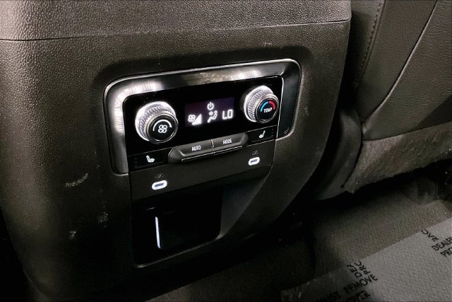 Used 2022 GMC Yukon Denali AWD/4WD image 33
