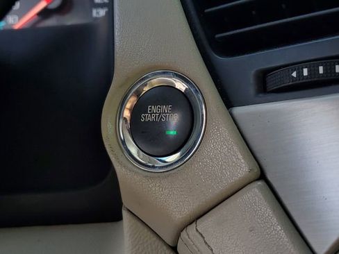 Used 2018 GMC Yukon Denali w/ Denali Ultimate Package image 33