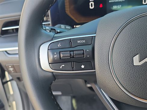 Used 2025 Kia K5 GT-Line image 28