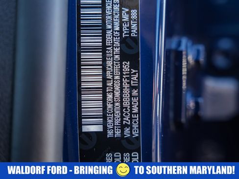 Used 2017 Jeep Renegade Latitude w/ Cold Weather Group image 38