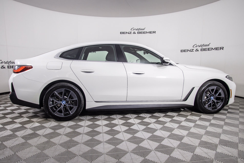 Used 2023 BMW i4 eDrive35 w/ Premium Package RWD image 4