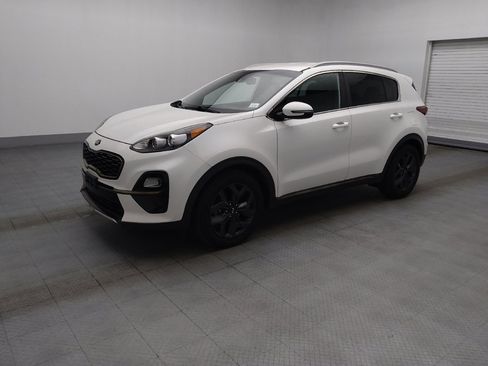 Used 2020 Kia Sportage S FWD image 2