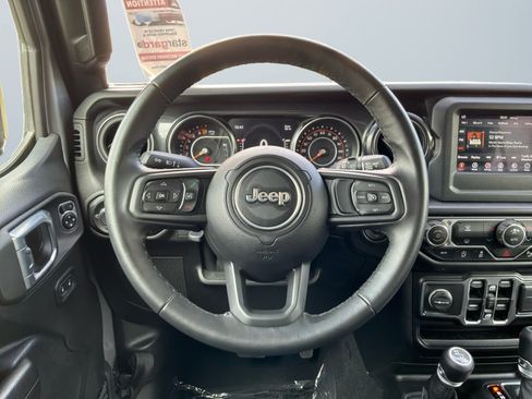 Used 2021 Jeep Wrangler Unlimited Sport AWD/4WD image 11
