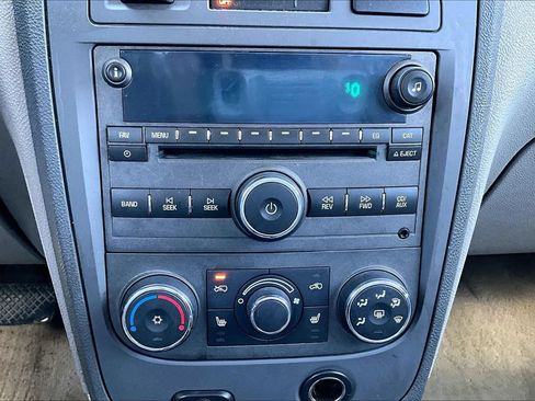 Used 2007 Chevrolet HHR LT FWD image 7