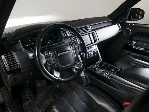 Used 2016 Land Rover Range Rover HSE image 16