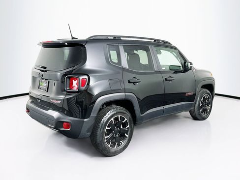Used 2023 Jeep Renegade Trailhawk image 9