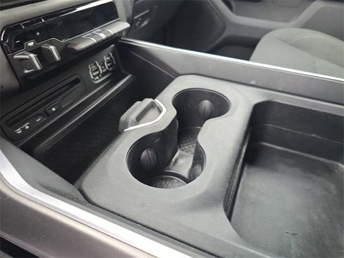 Used 2019 RAM 1500 Big Horn image 29