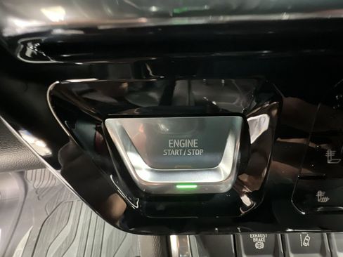 New 2026 GMC Sierra 3500 Denali w/ Denali Reserve Package image 17