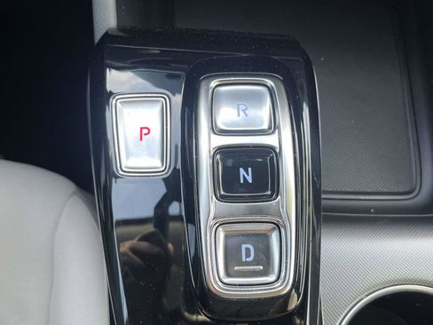 Certified 2023 Hyundai Sonata SE w/ Preferred Accessory Package image 14