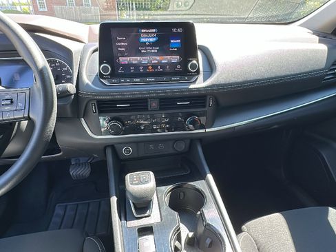 Certified 2023 Nissan Rogue S image 18