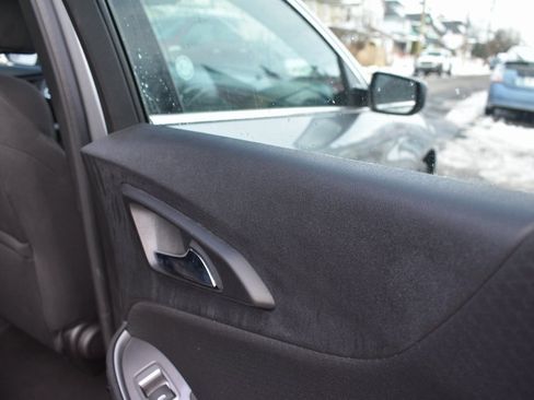 Used 2024 Chevrolet Malibu LT image 25