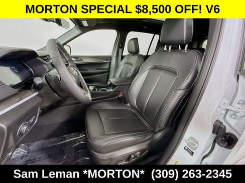 New 2025 Jeep Grand Cherokee Limited w/ Trailer Tow Package AWD/4WD image 21