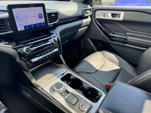 Used 2022 Ford Explorer ST w/ Equipment Group 401A image 22