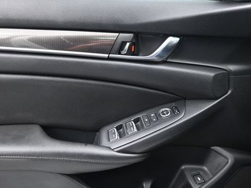 Used 2019 Honda Accord Sport image 25