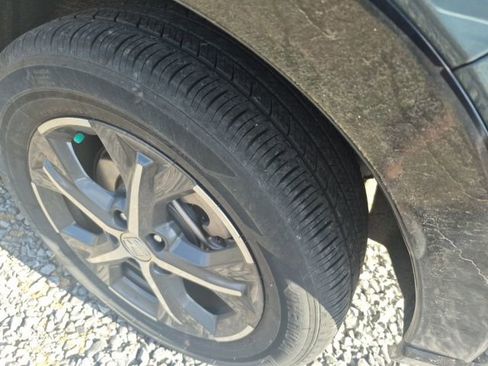 Used 2024 Honda HR-V EX-L image 8