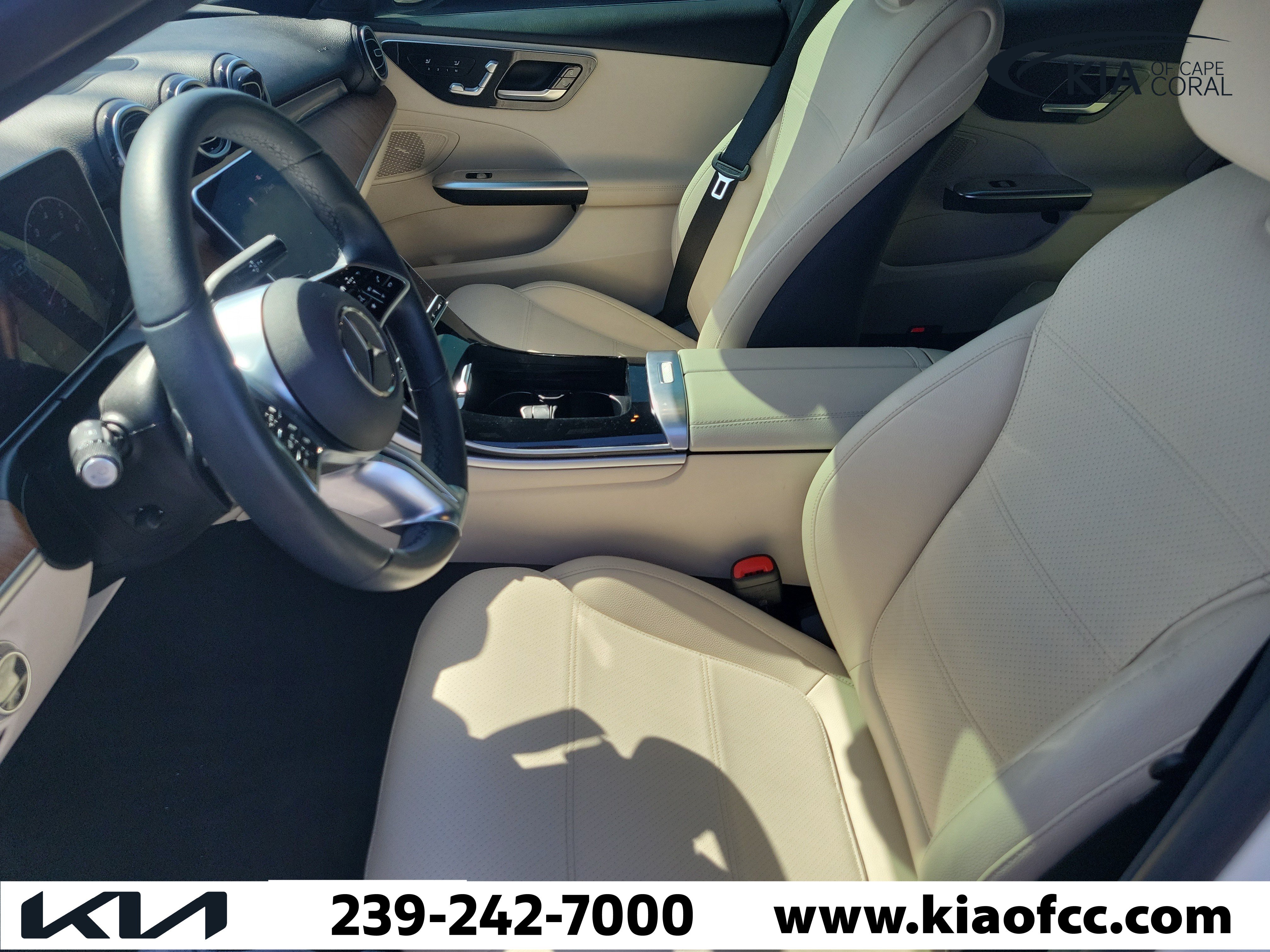 Used 2024 Mercedes-Benz C 300 Sedan image 20