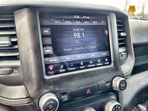 Used 2019 RAM 2500 Tradesman image 12