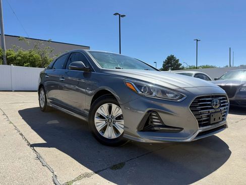 Used 2018 Hyundai Sonata SE FWD image 1