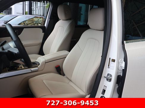 Certified 2026 Mercedes-Benz GLB 250 4MATIC image 2