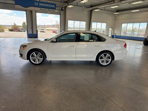 Used 2014 Volkswagen Passat TDI SE image 2
