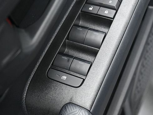 Certified 2025 Toyota 4Runner TRD Off-Road Premium image 15