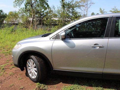 Used 2009 MAZDA CX-9 Touring AWD/4WD image 11