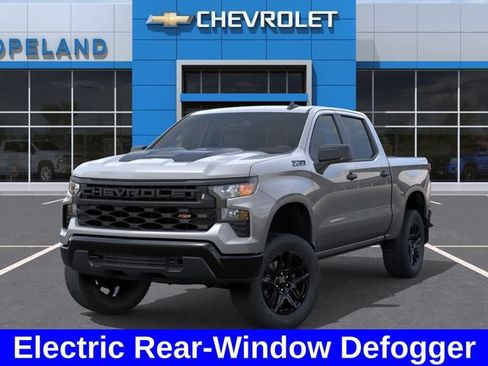 New 2026 Chevrolet Silverado 1500 Custom Trail Boss w/ Dark Appearance Package AWD/4WD image 7