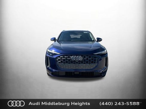 Used 2025 Audi Q5 Premium Plus image 2