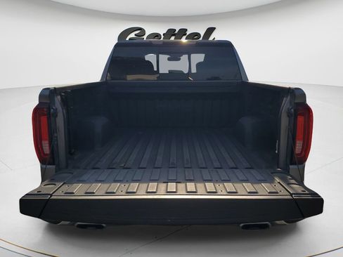 Used 2021 GMC Sierra 1500 SLT AWD/4WD image 9