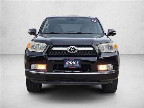Used 2011 Toyota 4Runner Limited RWD image 2