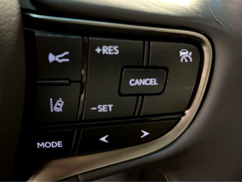 Used 2020 Lexus ES 350 w/ Premium Package FWD image 13