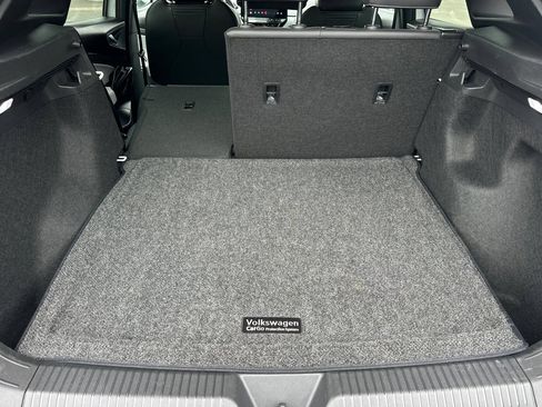 Used 2023 Volkswagen ID.4 Pro RWD image 16