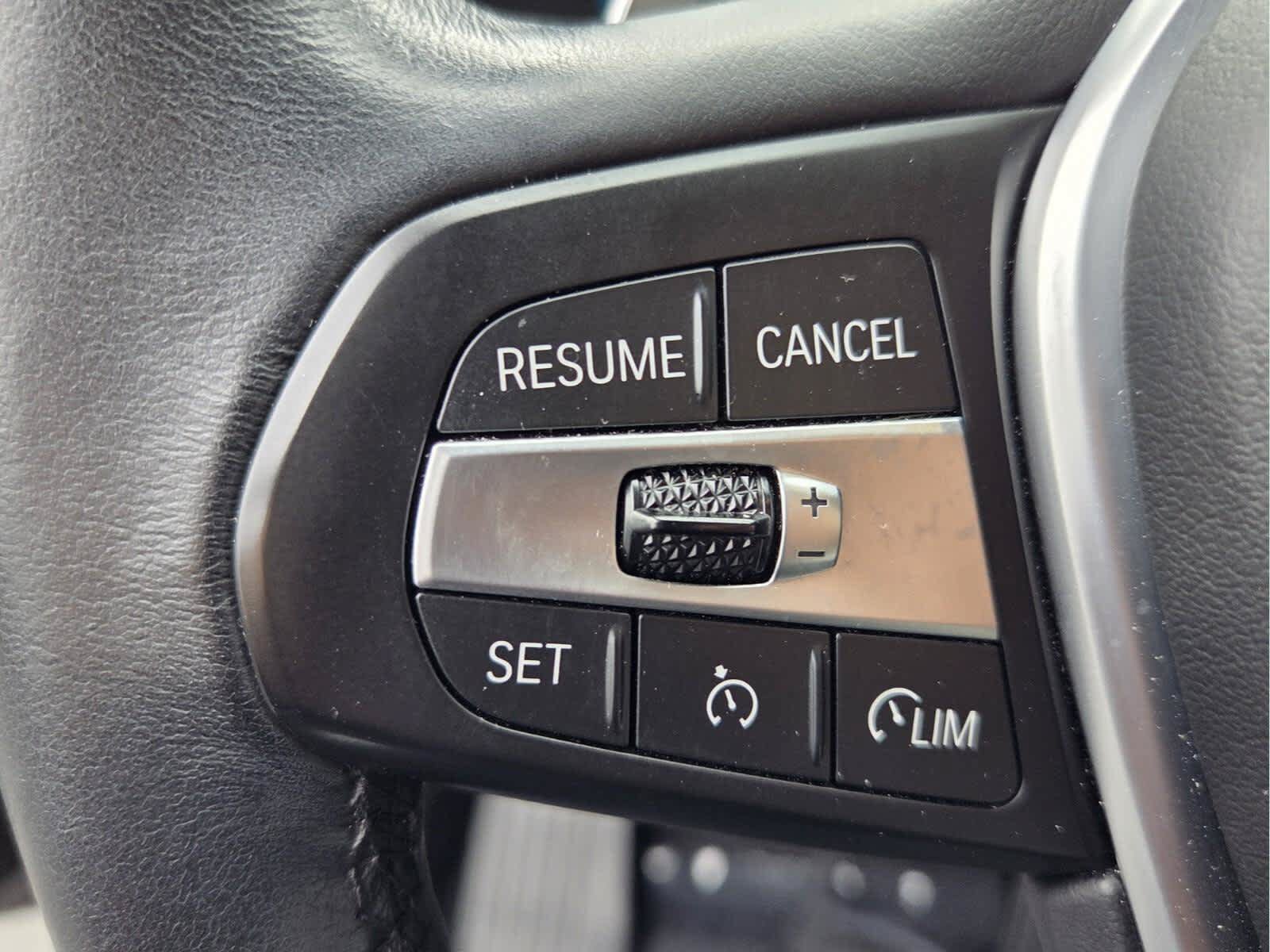 Used 2023 BMW X5 sDrive40i w/ Premium Package RWD image 30