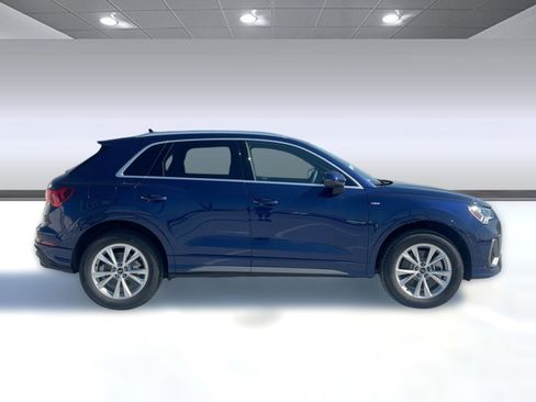 New 2025 Audi Q3 2.0T Premium image 8