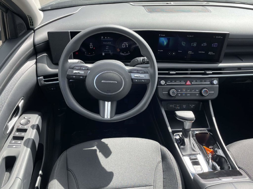 New 2026 Hyundai Tucson SE FWD image 11