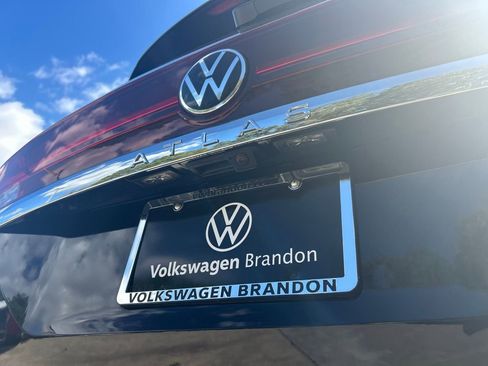 New 2026 Volkswagen Atlas SE image 45