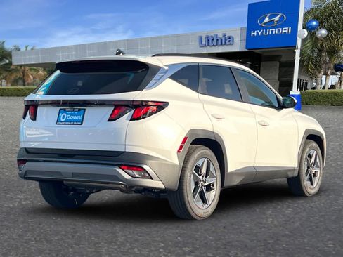New 2026 Hyundai Tucson SEL image 2