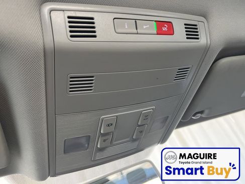 Used 2022 Volkswagen Jetta S image 16