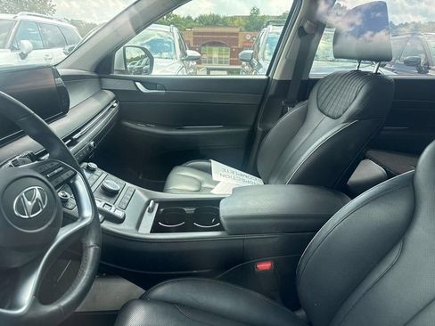 Used 2023 Hyundai Palisade Limited FWD image 18