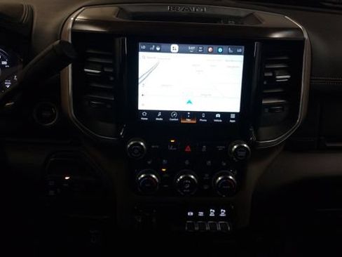 Used 2024 RAM 2500 Laramie w/ Safety Group AWD/4WD image 23