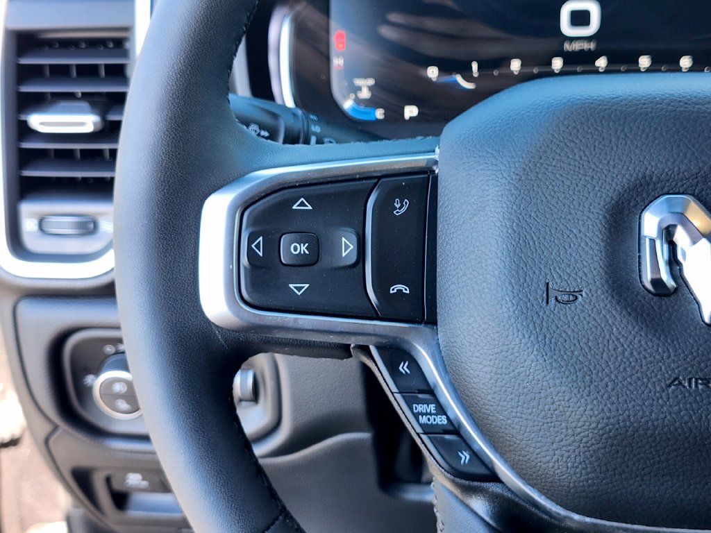 Used 2026 RAM 1500 Big Horn AWD/4WD image 30