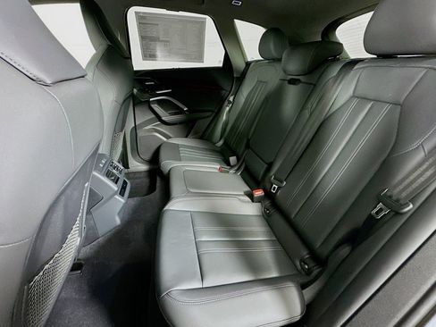 New 2025 Audi Q5 Premium Plus image 9