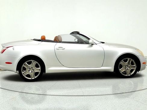 Used 2007 Lexus SC 430 Convertible RWD image 4
