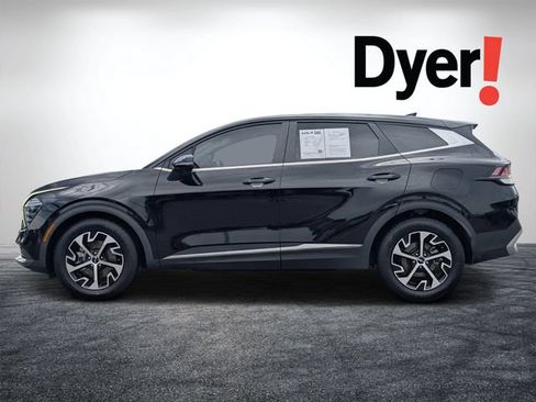 Certified 2024 Kia Sportage EX FWD image 8